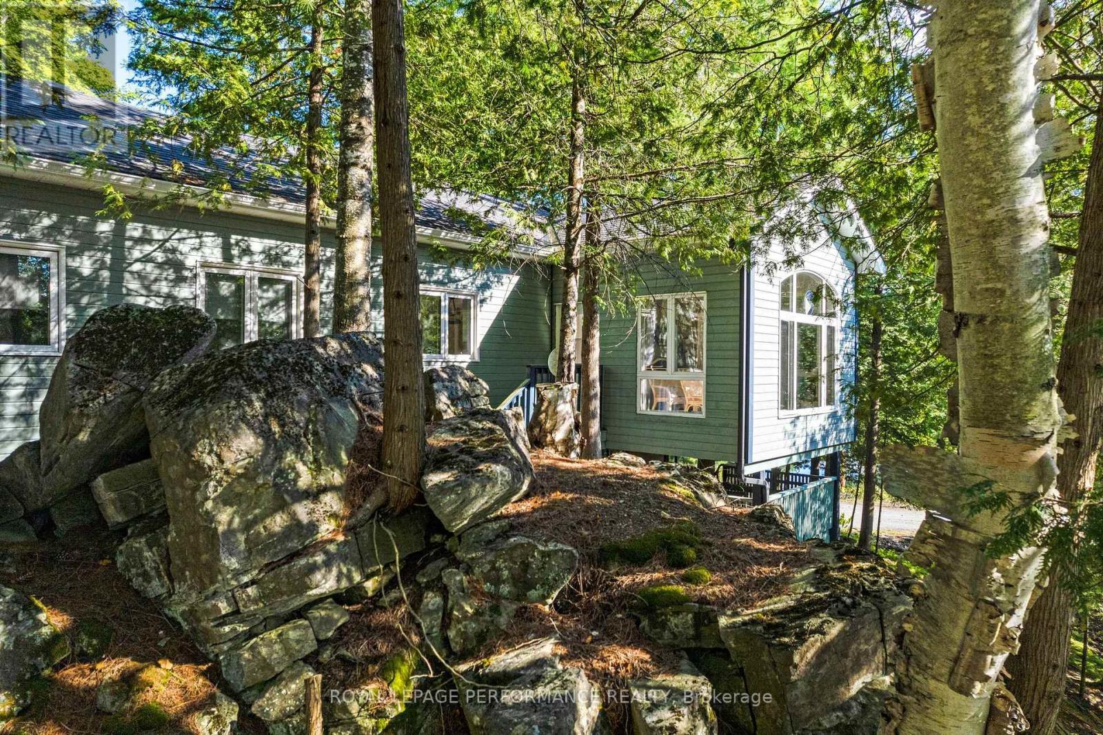 












1020 CARSON TRAIL ROAD

,
Frontenac (Frontenac North),




Ontario
K0H2R0


