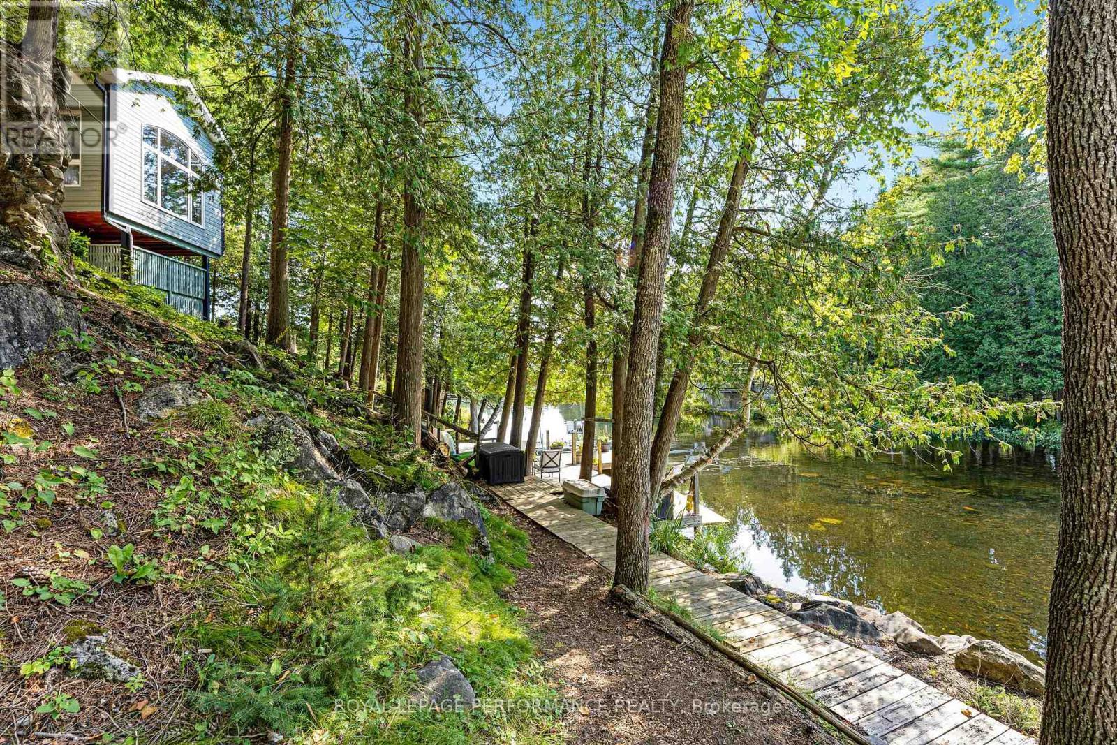 












1020 CARSON TRAIL ROAD

,
Frontenac (Frontenac North),




Ontario
K0H2R0

