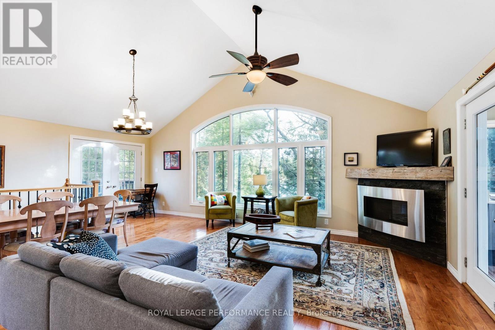 












1020 CARSON TRAIL ROAD

,
Frontenac (Frontenac North),




Ontario
K0H2R0

