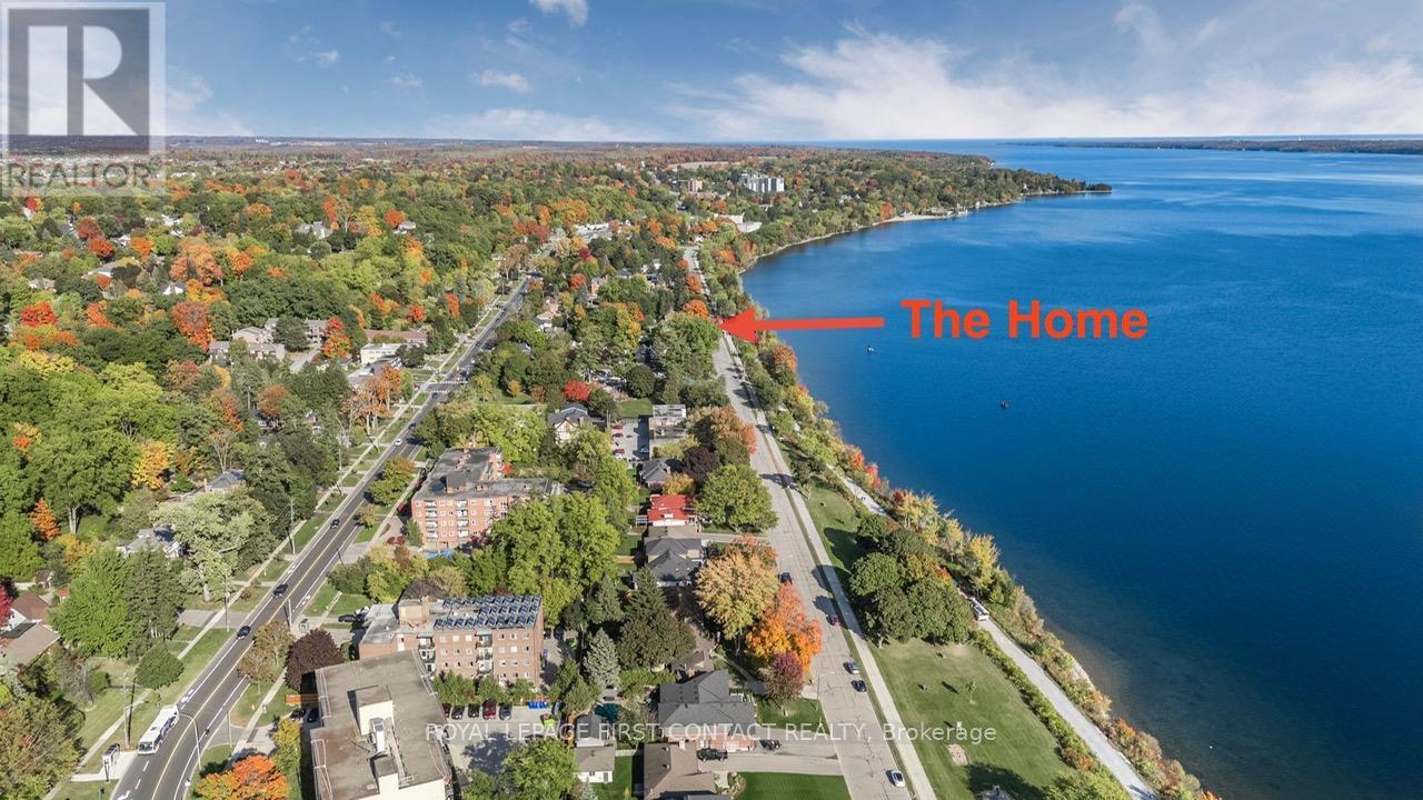 












162 KEMPENFELT DRIVE

,
Barrie,




Ontario
L4M1C2

