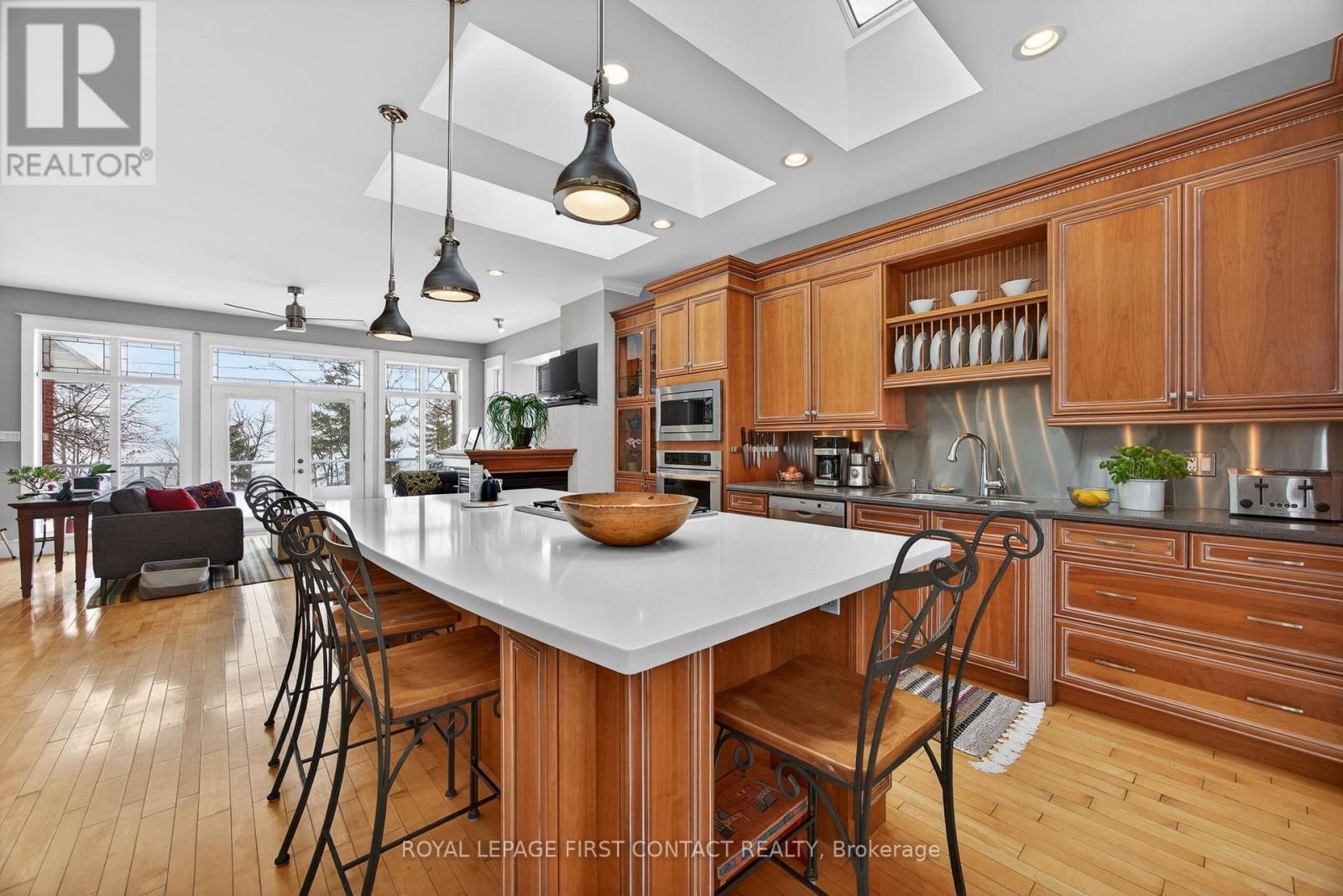 












162 KEMPENFELT DRIVE

,
Barrie,




Ontario
L4M1C2

