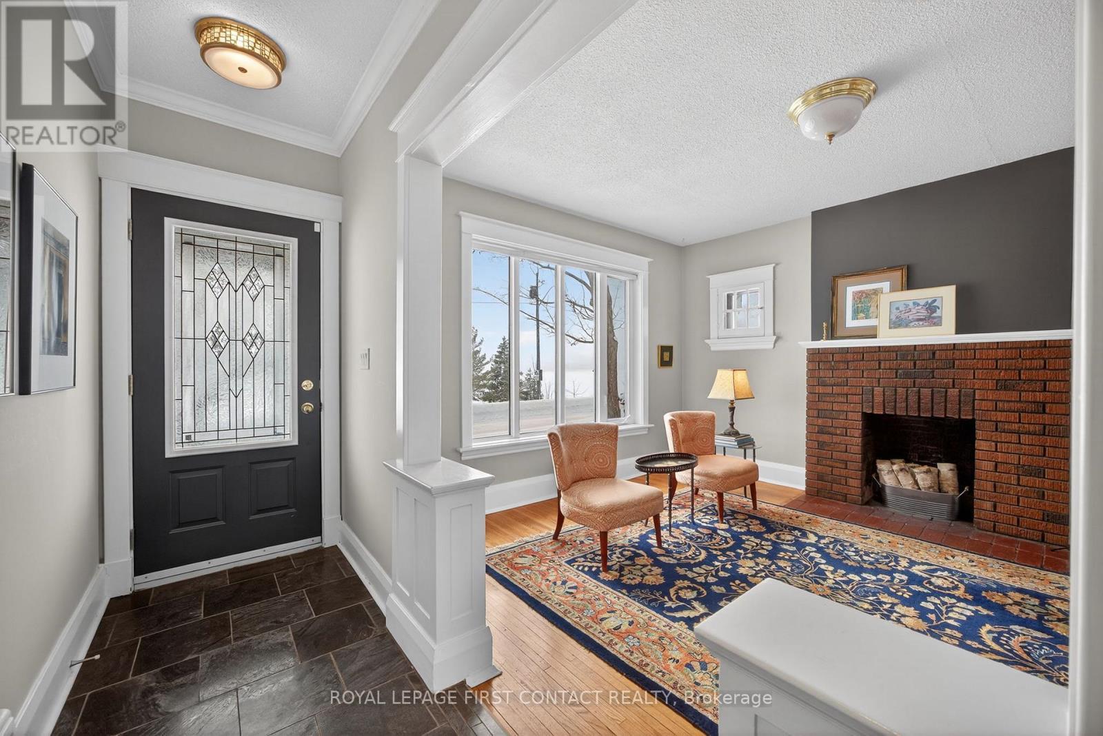 












162 KEMPENFELT DRIVE

,
Barrie,




Ontario
L4M1C2

