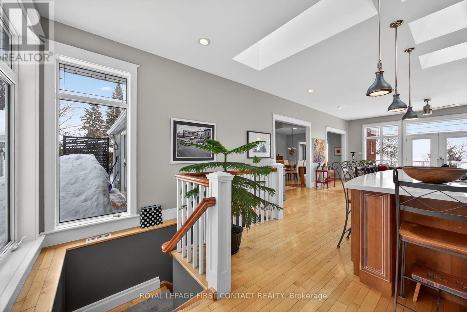 












162 KEMPENFELT DRIVE

,
Barrie,




Ontario
L4M1C2

