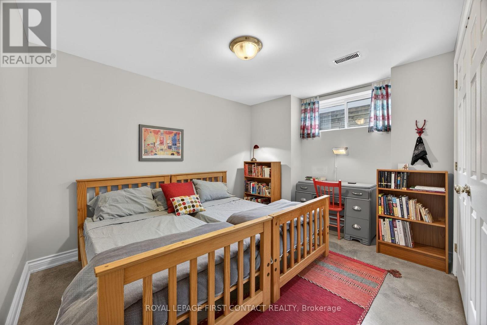 












162 KEMPENFELT DRIVE

,
Barrie,




Ontario
L4M1C2

