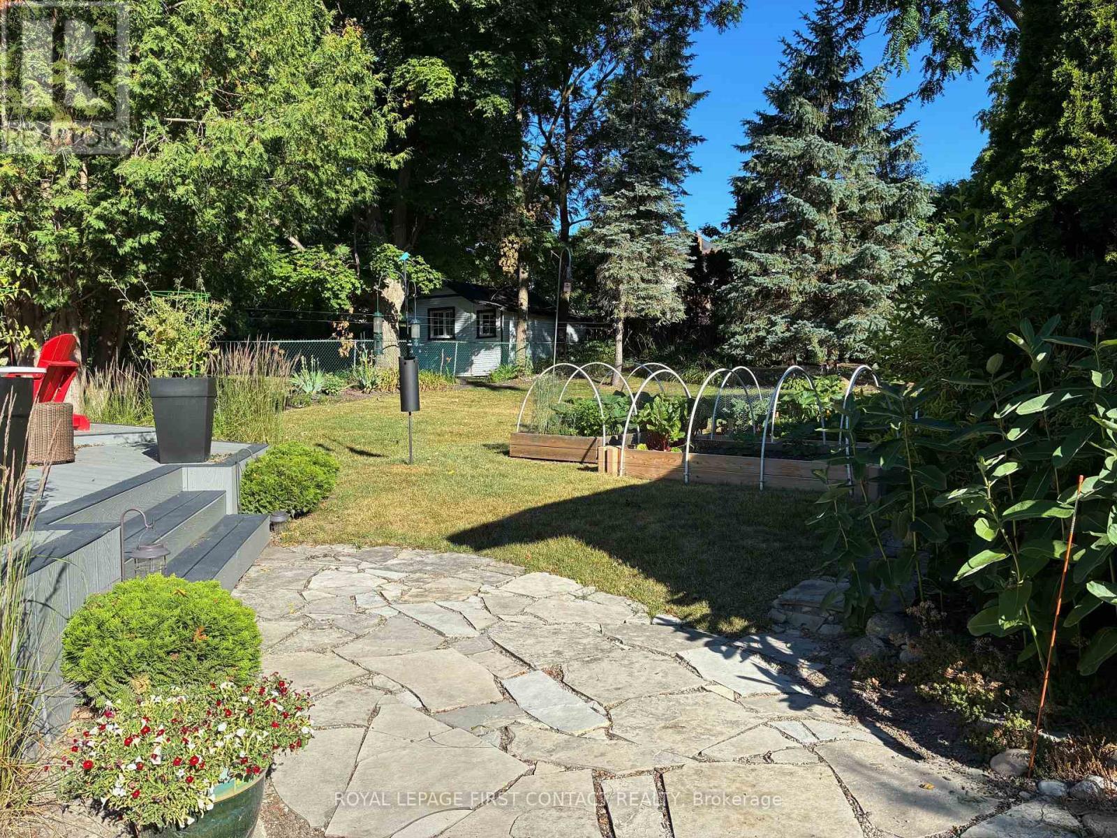 












162 KEMPENFELT DRIVE

,
Barrie,




Ontario
L4M1C2

