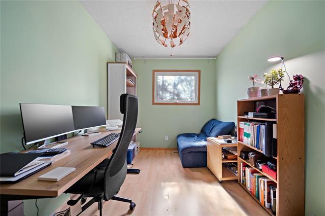 









130


Lake Village

RD,
Winnipeg,




MB
R3T 4M8

