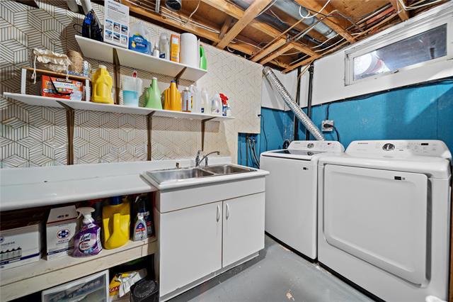 









130


Lake Village

RD,
Winnipeg,




MB
R3T 4M8

