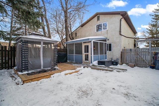 









130


Lake Village

RD,
Winnipeg,




MB
R3T 4M8

