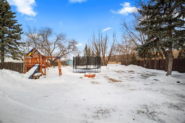 









130


Lake Village

RD,
Winnipeg,




MB
R3T 4M8

