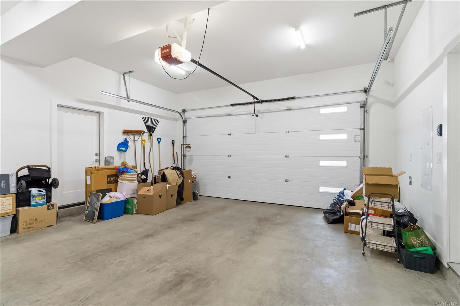 









533


Gurunank

Lane,
Colwood,




BC
V9C 0M2

