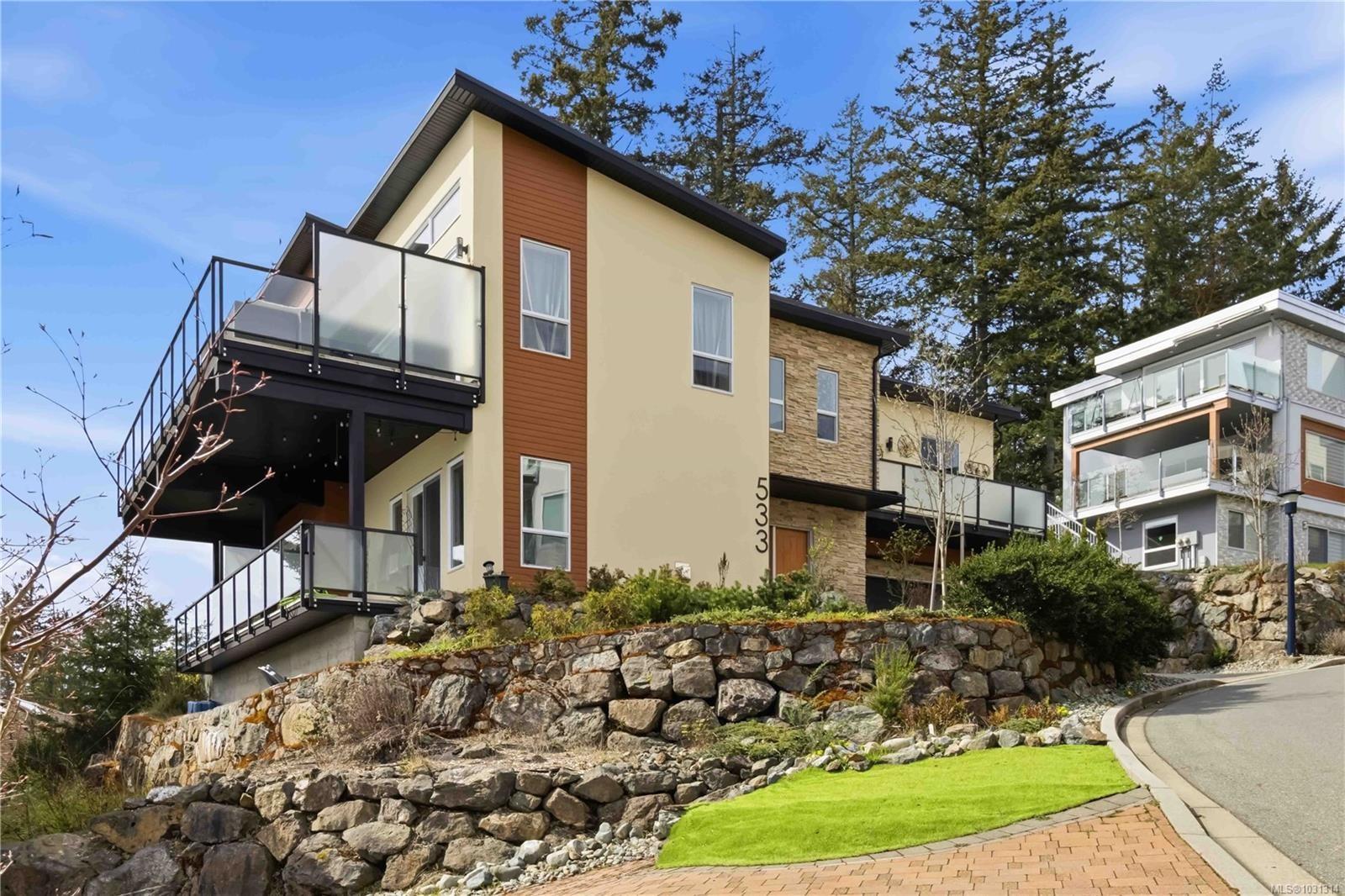 









533


Gurunank

Lane,
Colwood,




BC
V9C 0M2


