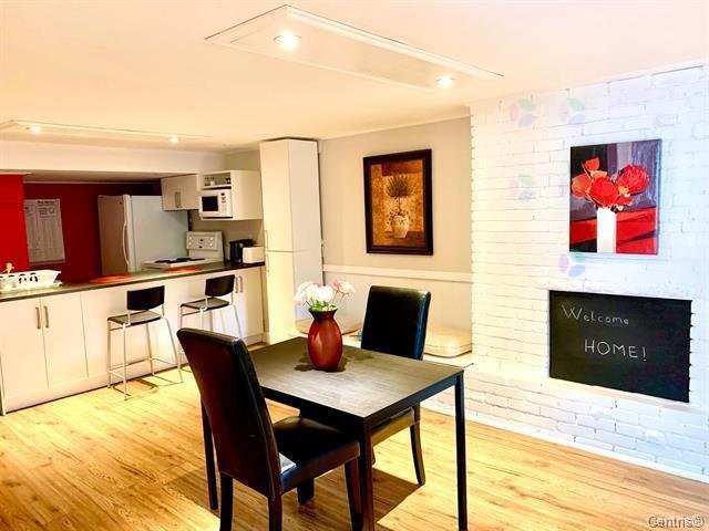 









188


Av. Rowan

,
Beaconsfield,




QC
H9W1J6

