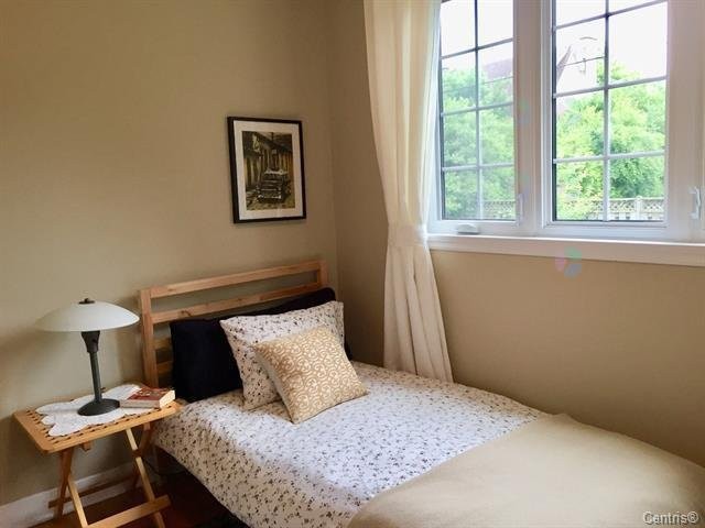 









188


Av. Rowan

,
Beaconsfield,




QC
H9W1J6

