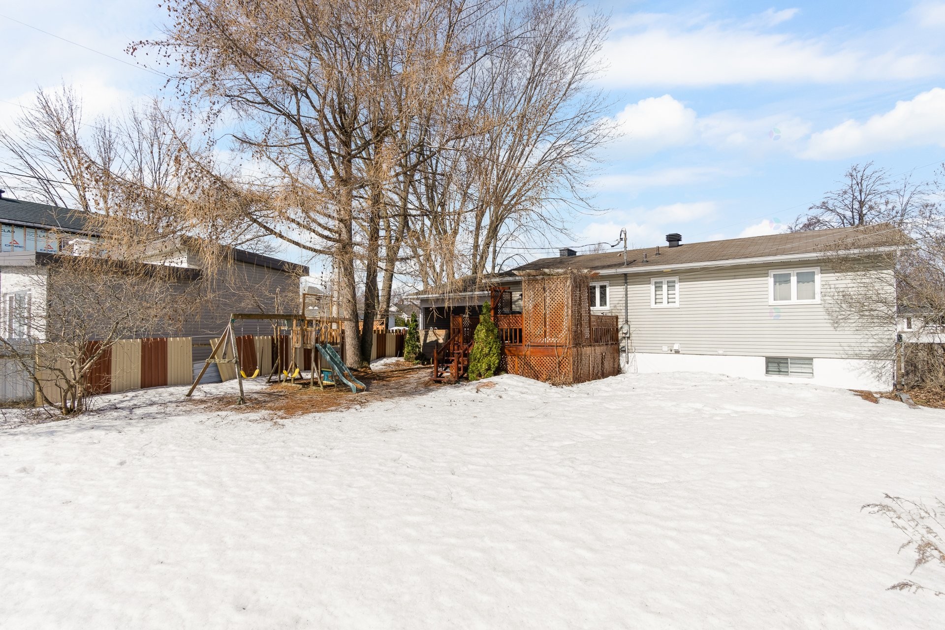 









122


Place Monseigneur-Comtois

,
Trois-Rivières,




QC
G8T1X3

