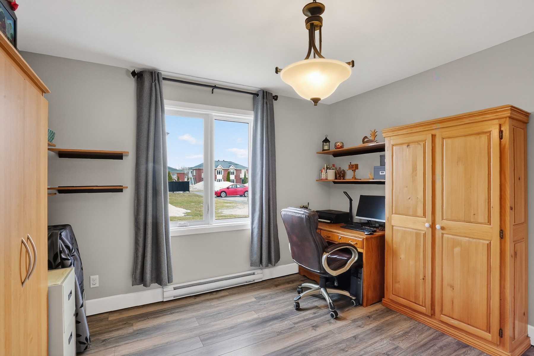 









1390


Rue Pierre-Launière

,
Trois-Rivières,




QC
G9B0V7

