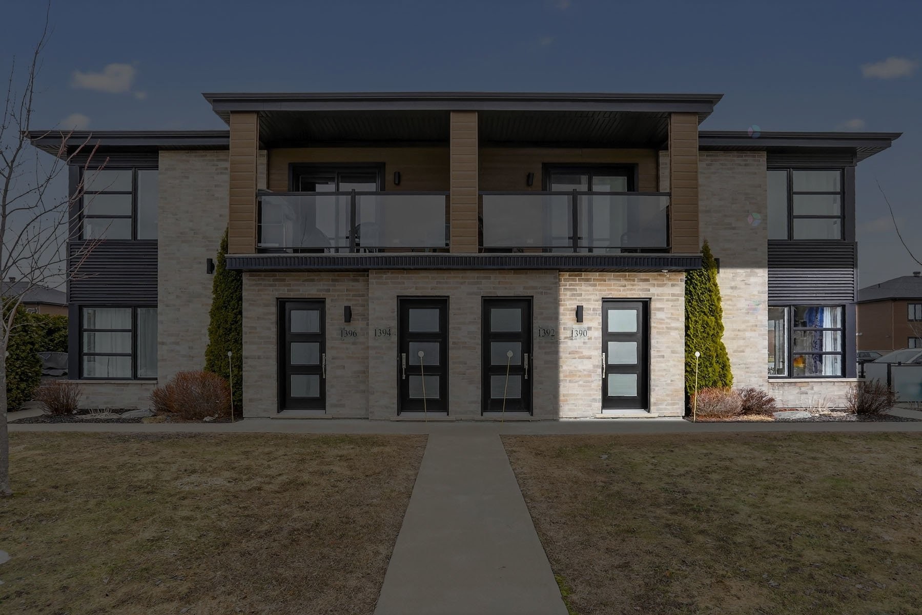 









1390


Rue Pierre-Launière

,
Trois-Rivières,




QC
G9B0V7

