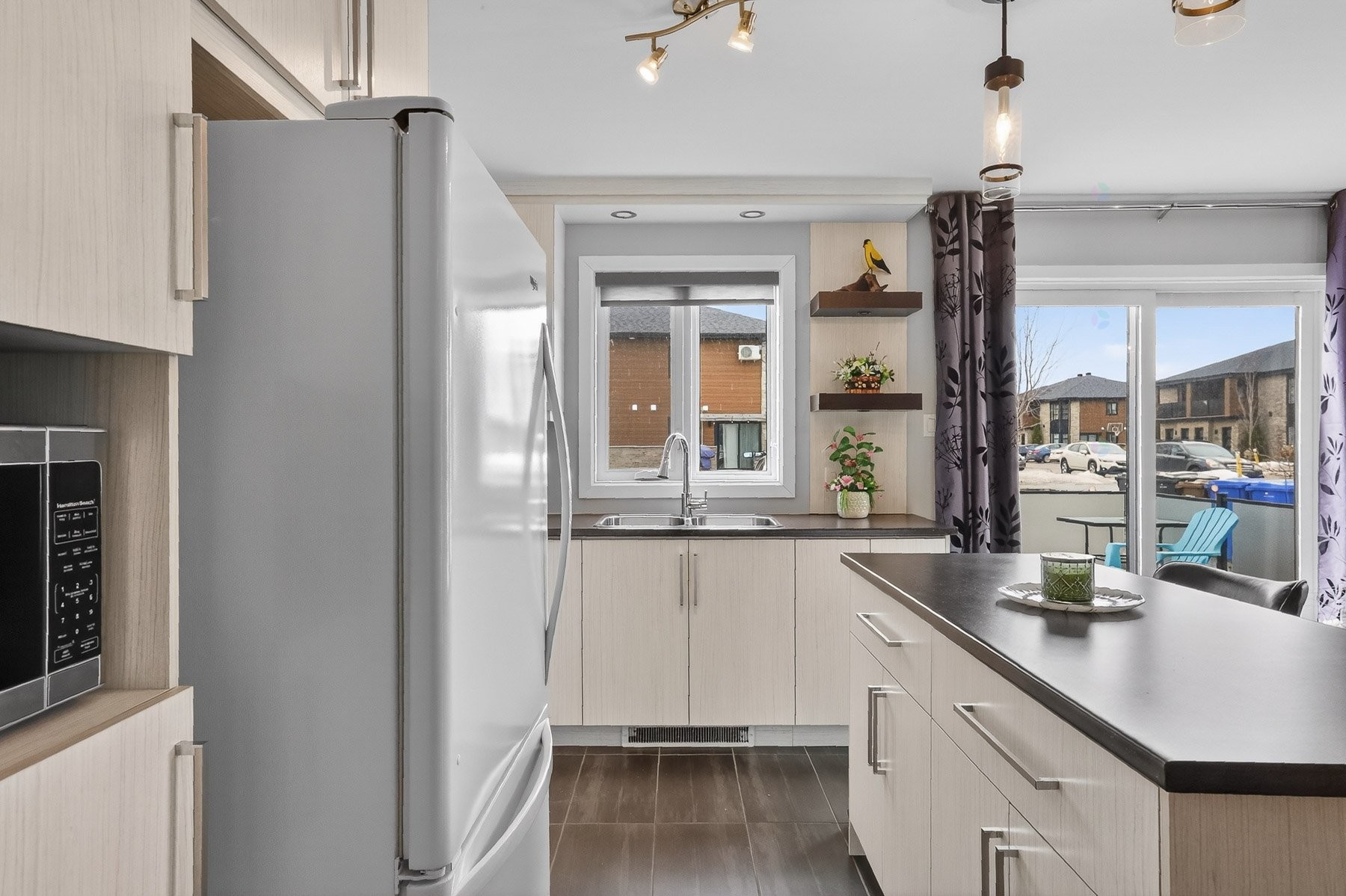 









1390


Rue Pierre-Launière

,
Trois-Rivières,




QC
G9B0V7

