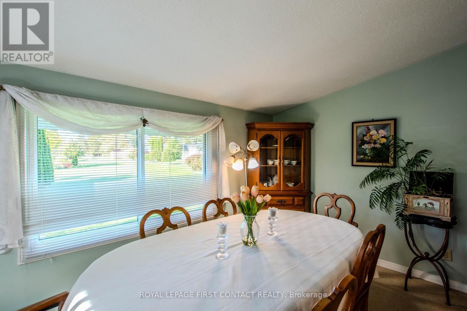 












2 NORRIS ARM

,
Innisfil,




Ontario
L9S1N6

