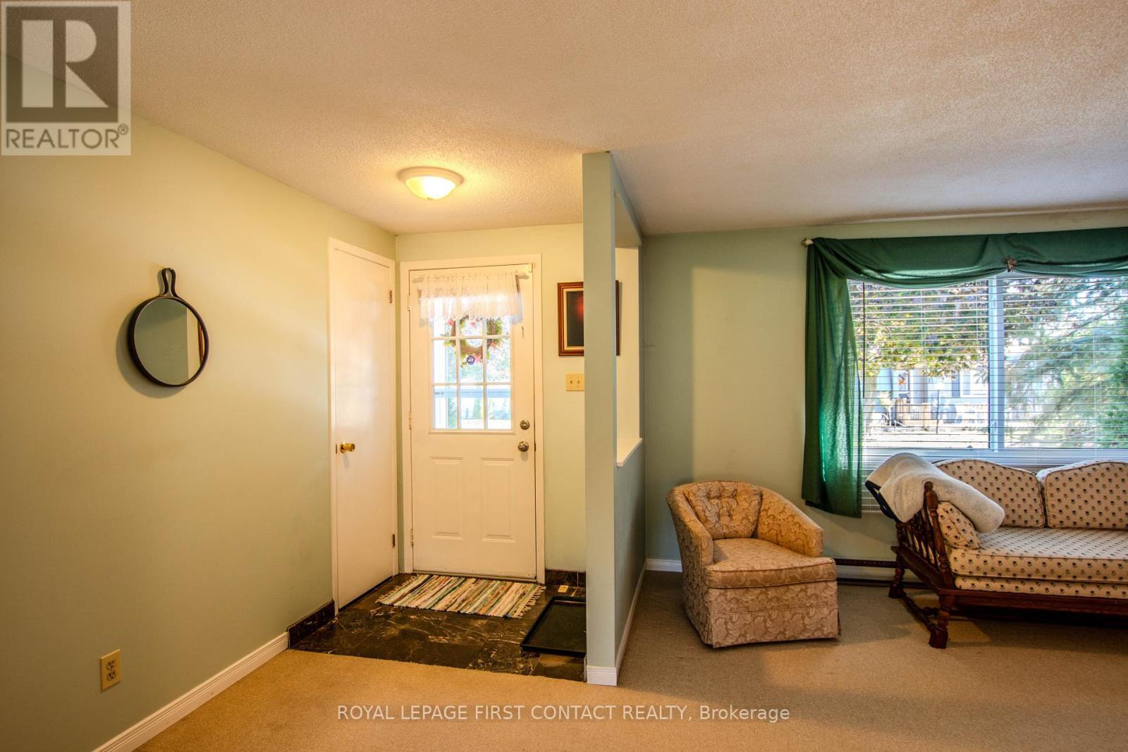 












2 NORRIS ARM

,
Innisfil,




Ontario
L9S1N6

