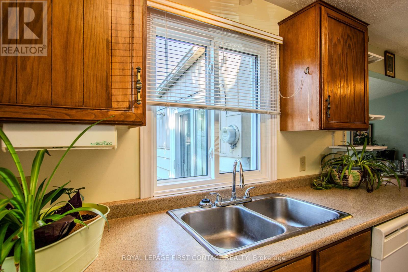 












2 NORRIS ARM

,
Innisfil,




Ontario
L9S1N6

