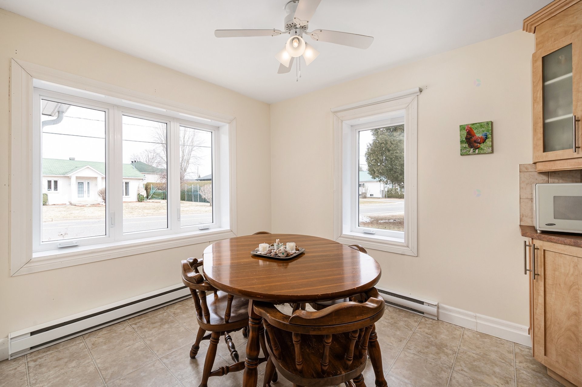 









312


Rue Lachapelle

,
Saint-François-du-Lac,




QC
J0G1M0

