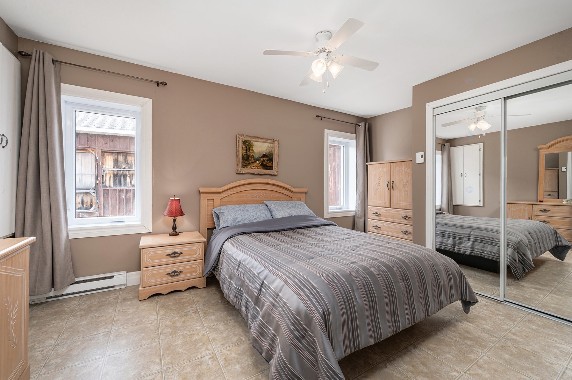 









312


Rue Lachapelle

,
Saint-François-du-Lac,




QC
J0G1M0

