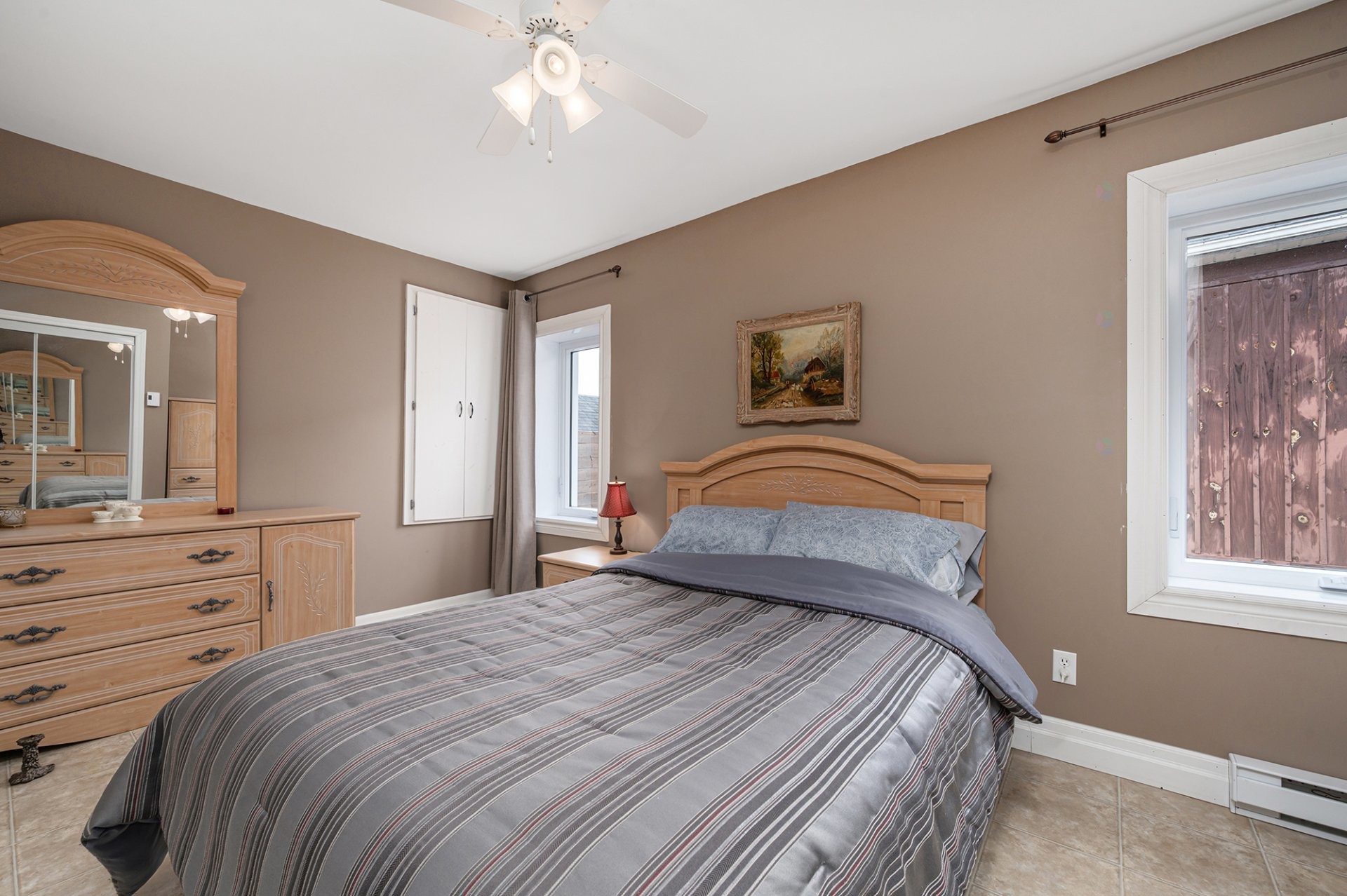 









312


Rue Lachapelle

,
Saint-François-du-Lac,




QC
J0G1M0

