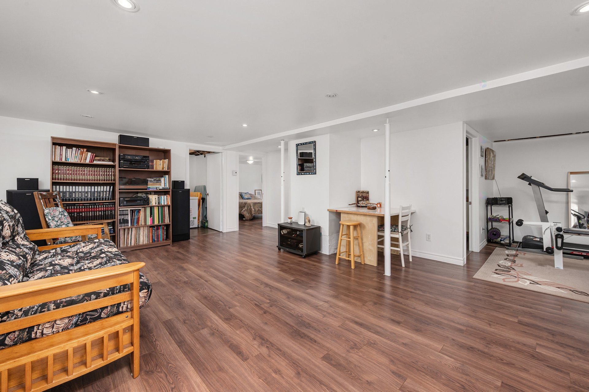 









312


Rue Lachapelle

,
Saint-François-du-Lac,




QC
J0G1M0

