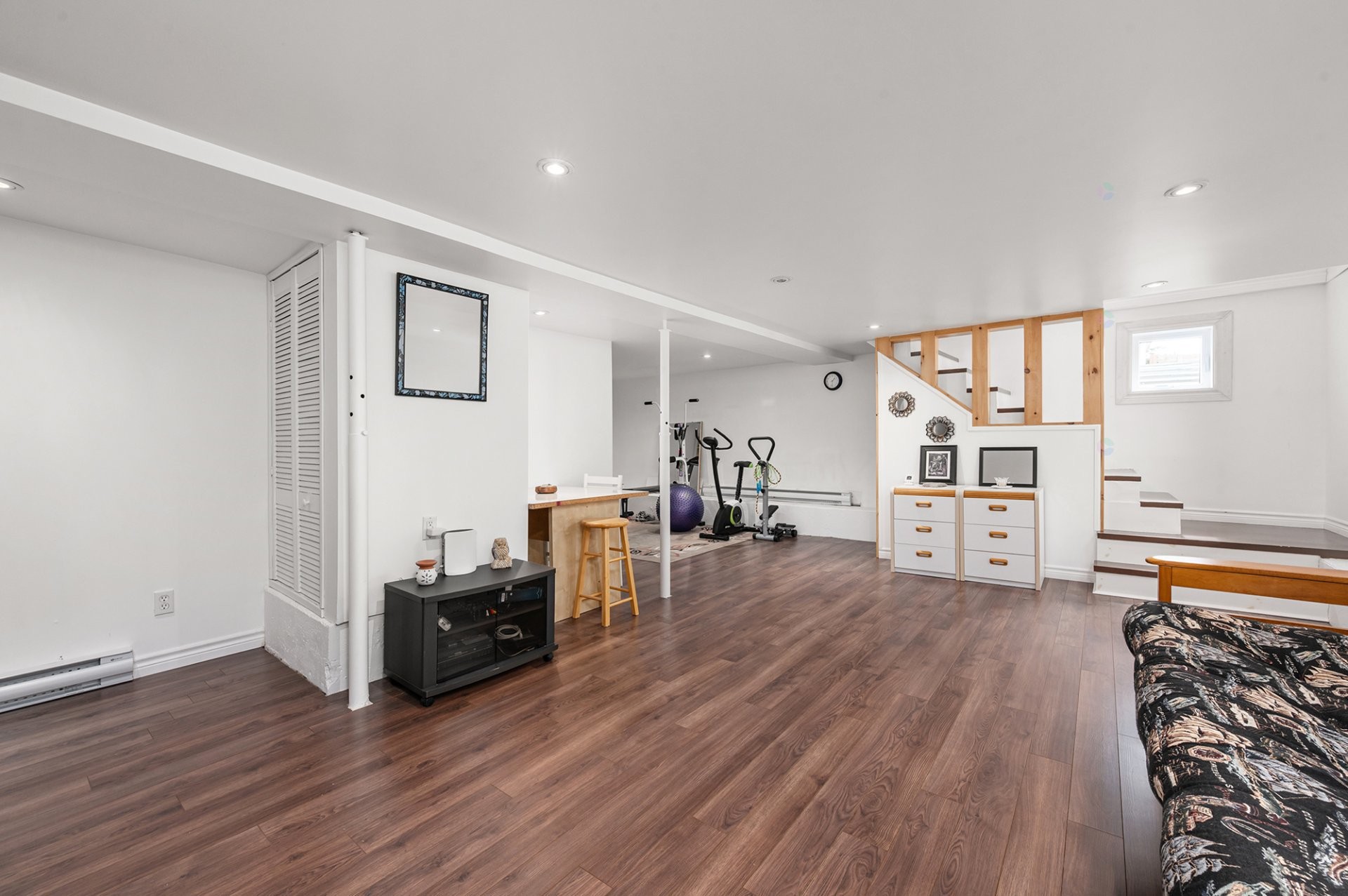 









312


Rue Lachapelle

,
Saint-François-du-Lac,




QC
J0G1M0

