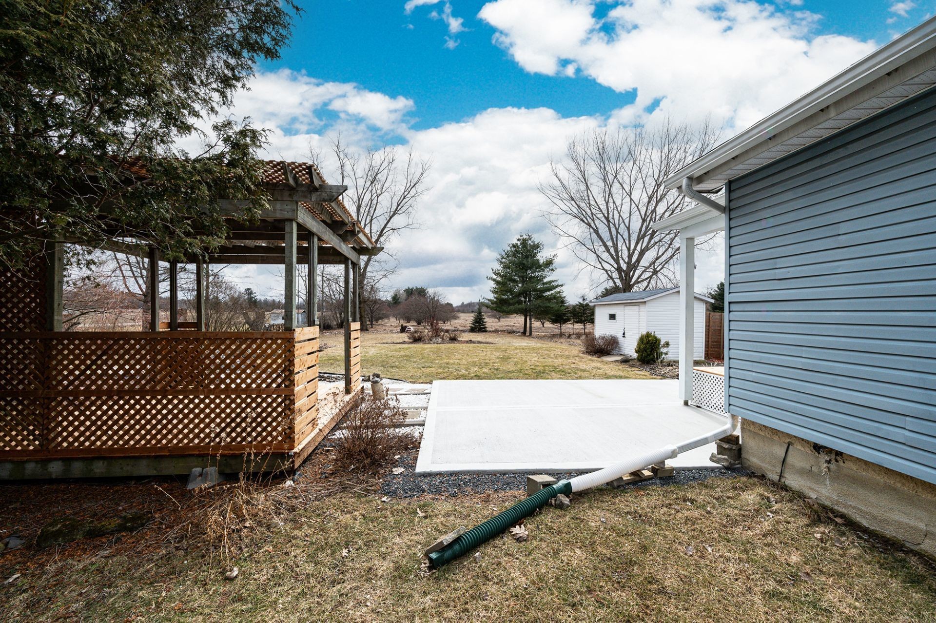 









312


Rue Lachapelle

,
Saint-François-du-Lac,




QC
J0G1M0

