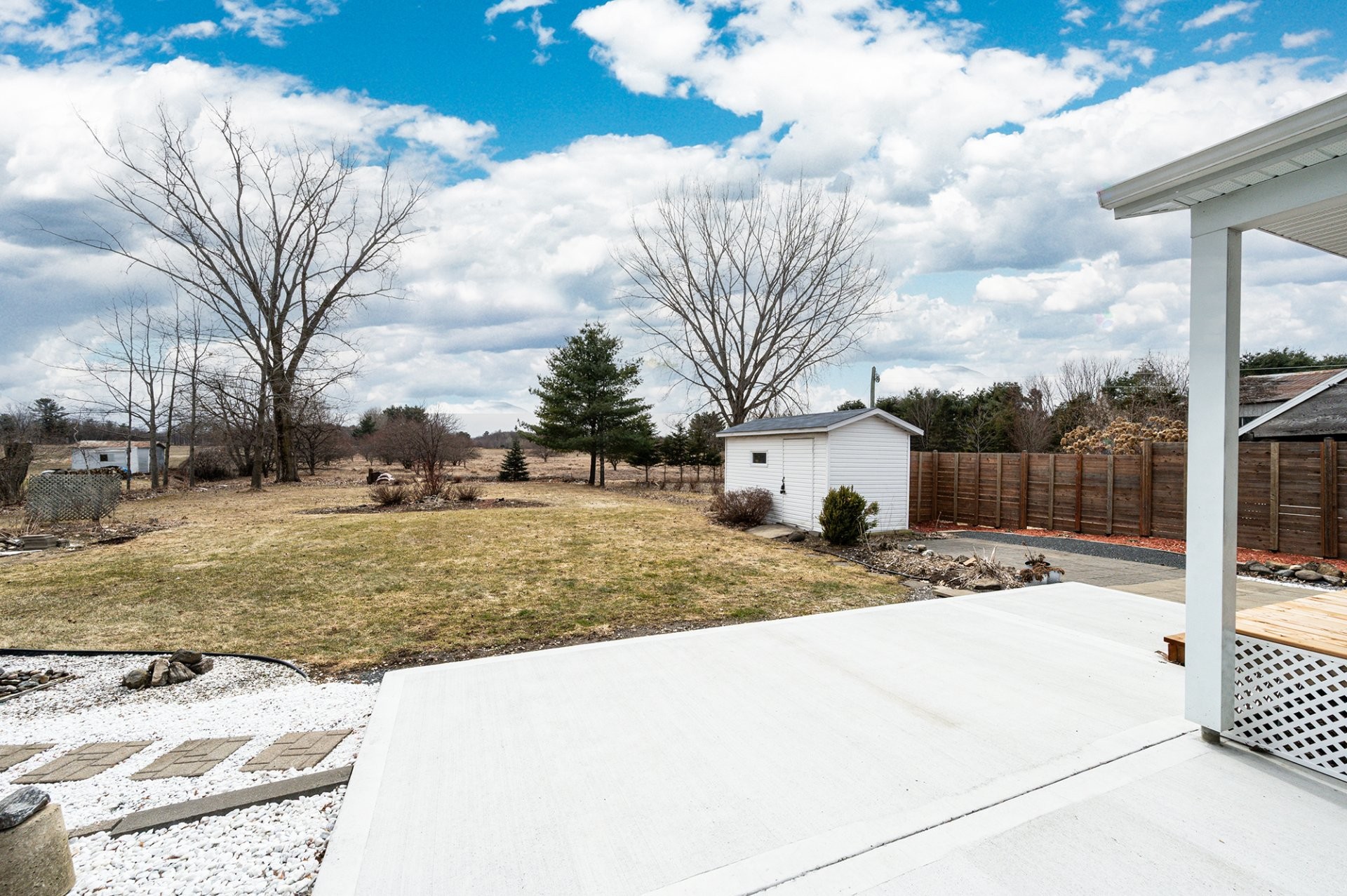 









312


Rue Lachapelle

,
Saint-François-du-Lac,




QC
J0G1M0

