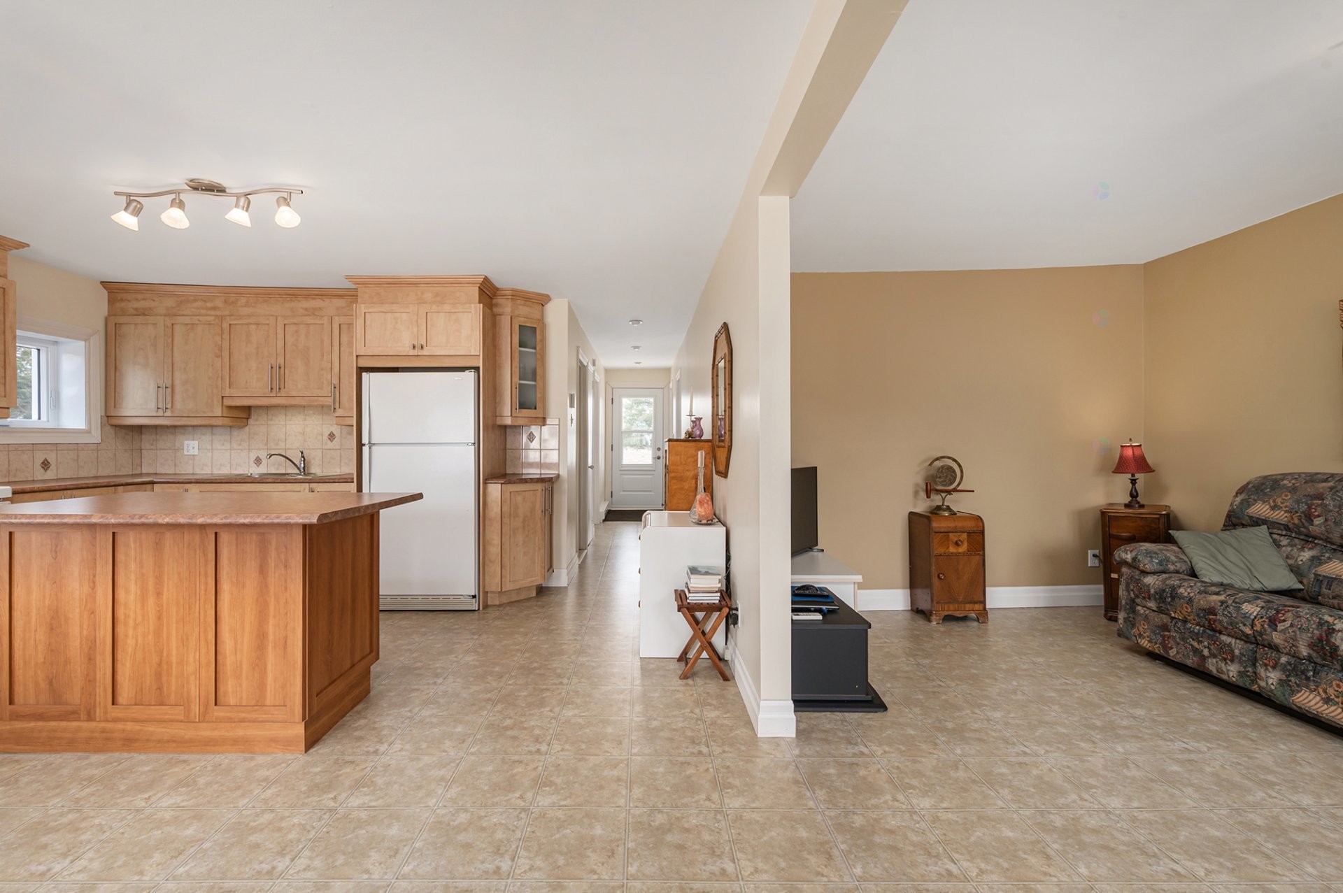 









312


Rue Lachapelle

,
Saint-François-du-Lac,




QC
J0G1M0

