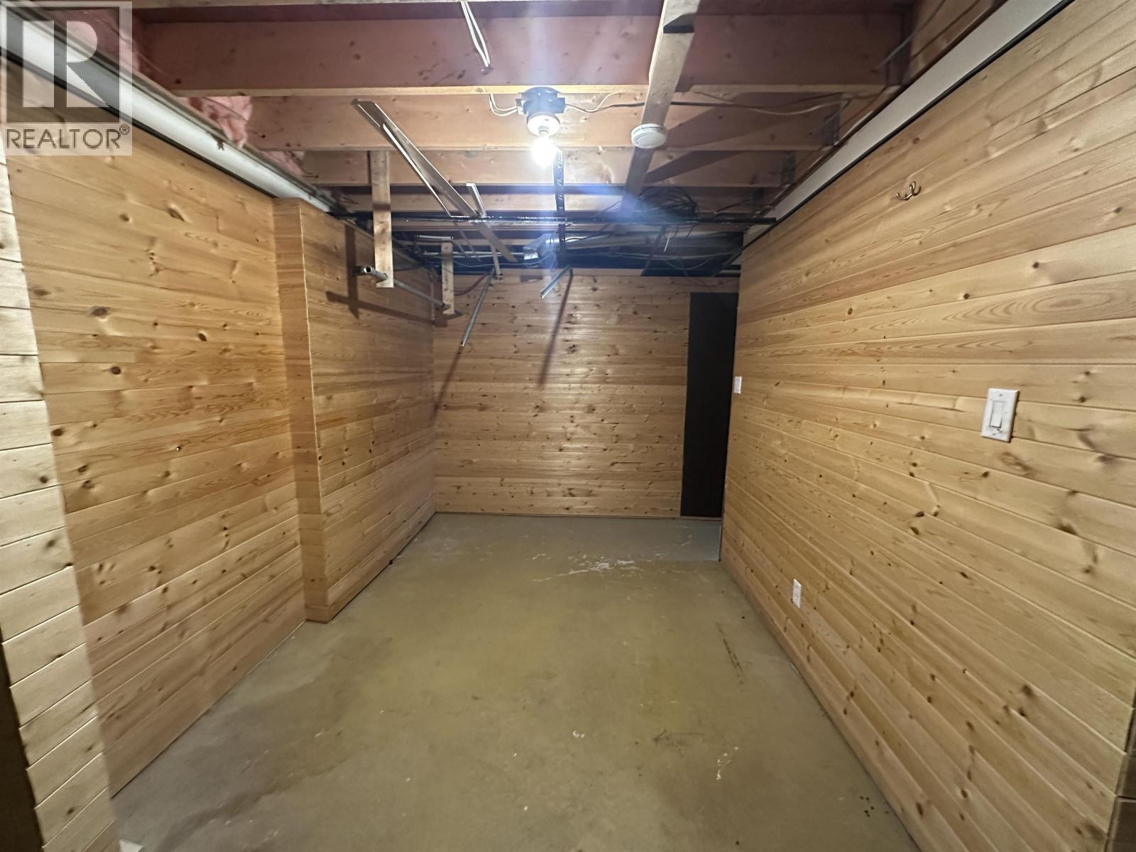 












3916 COTTONWOOD ROAD

,
Fort Nelson,




British Columbia
V0C1R0


