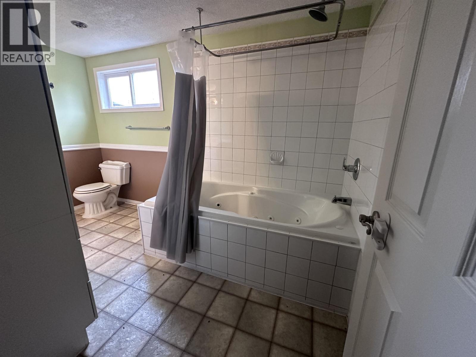 












3916 COTTONWOOD ROAD

,
Fort Nelson,




British Columbia
V0C1R0

