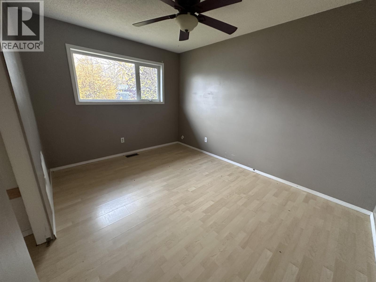 












3916 COTTONWOOD ROAD

,
Fort Nelson,




British Columbia
V0C1R0

