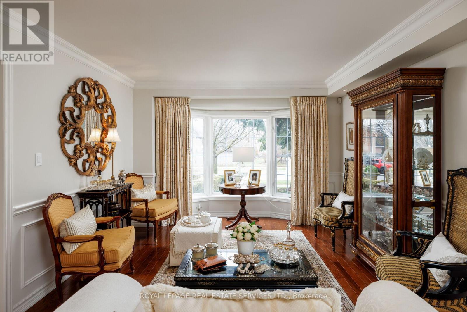 












2030 BANBURY CRESCENT

,
Oakville,




Ontario
L6H5P9

