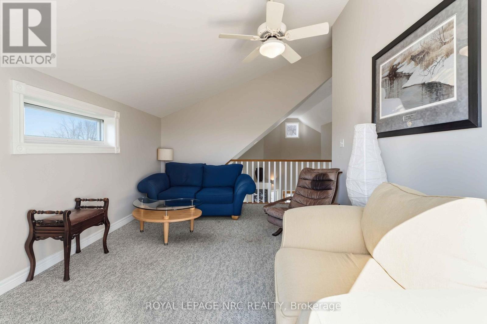 












40 NEWPORT BEACH BOULEVARD

,
Fort Erie (Crystal Beach),




Ontario
L0S1B0

