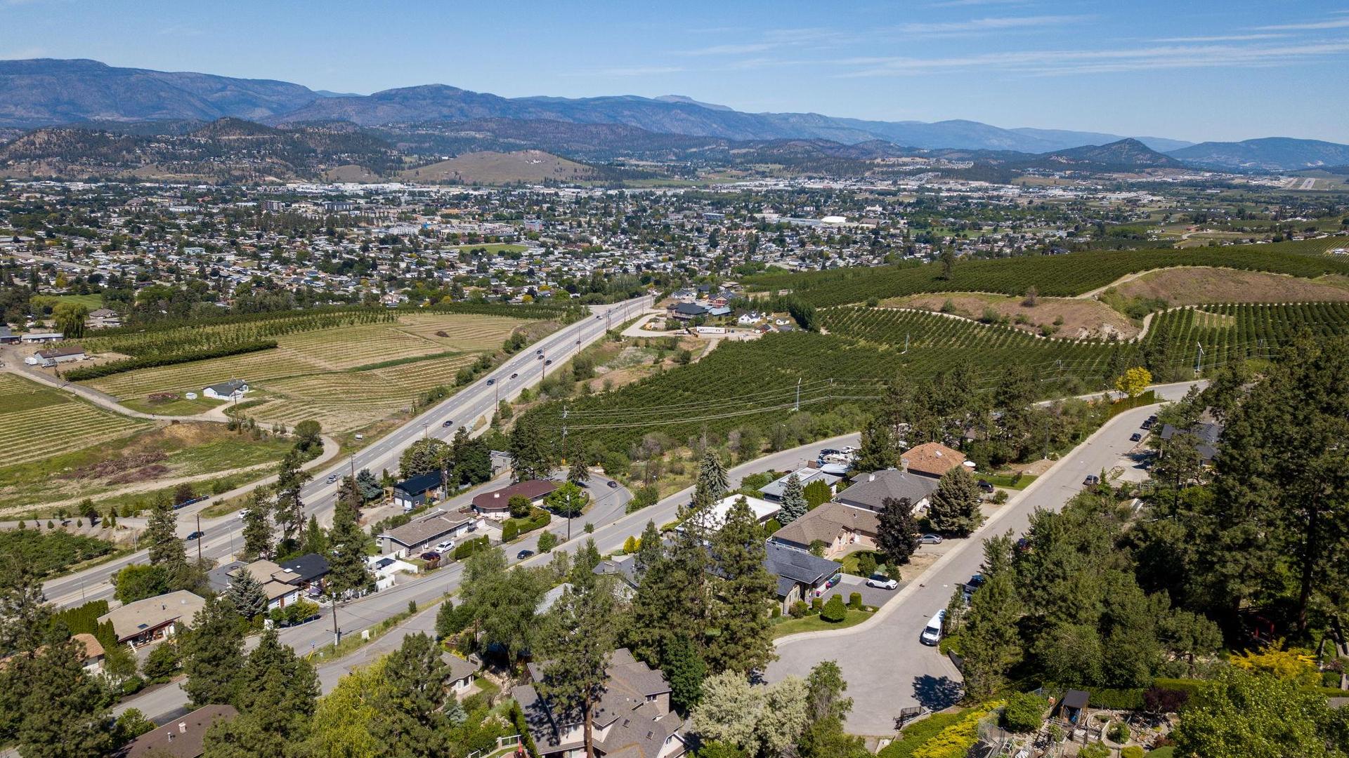 









952


Ackerman

Court,
Kelowna,







BC
V1X 7L2

