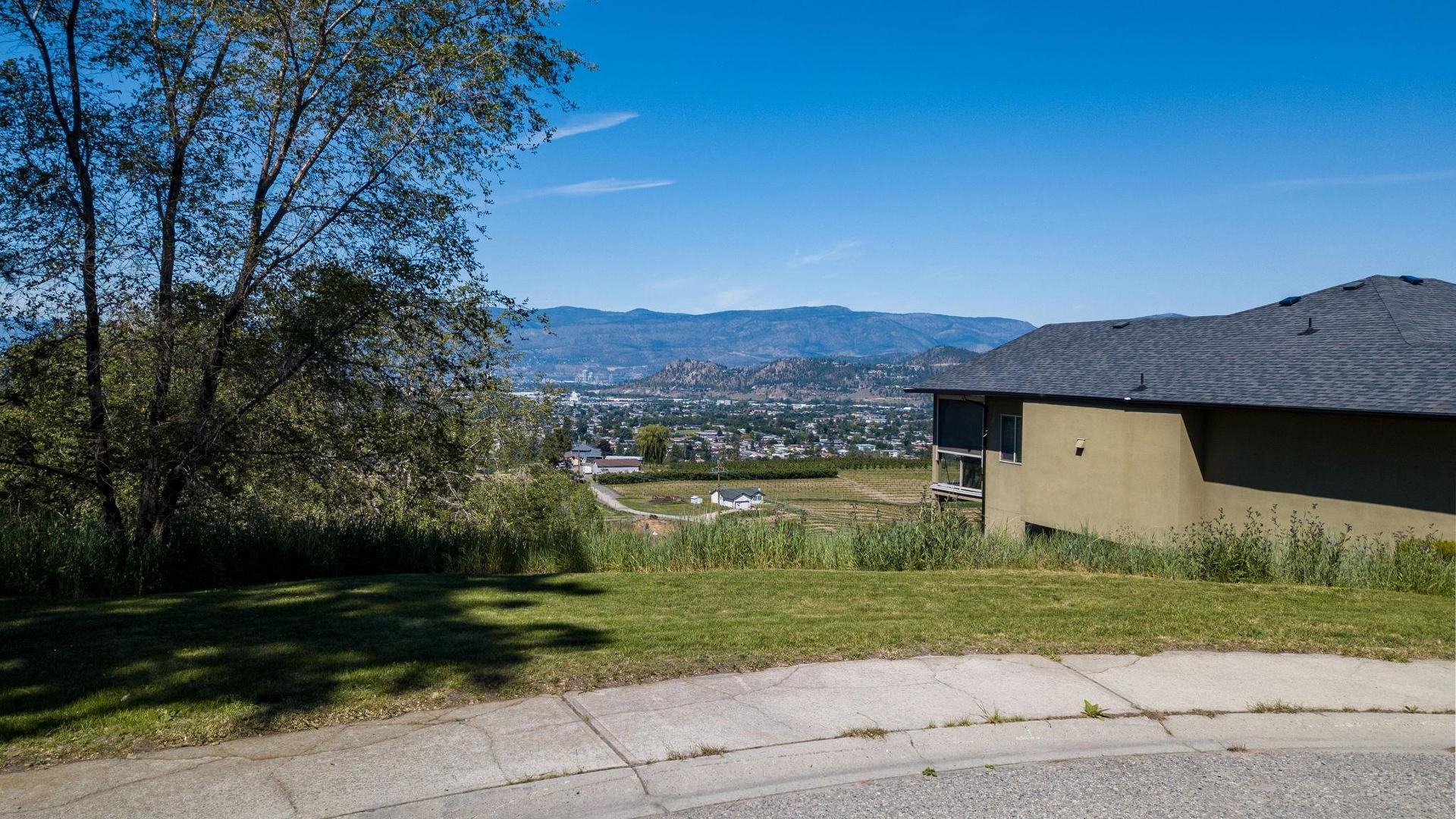 









952


Ackerman

Court,
Kelowna,







BC
V1X 7L2

