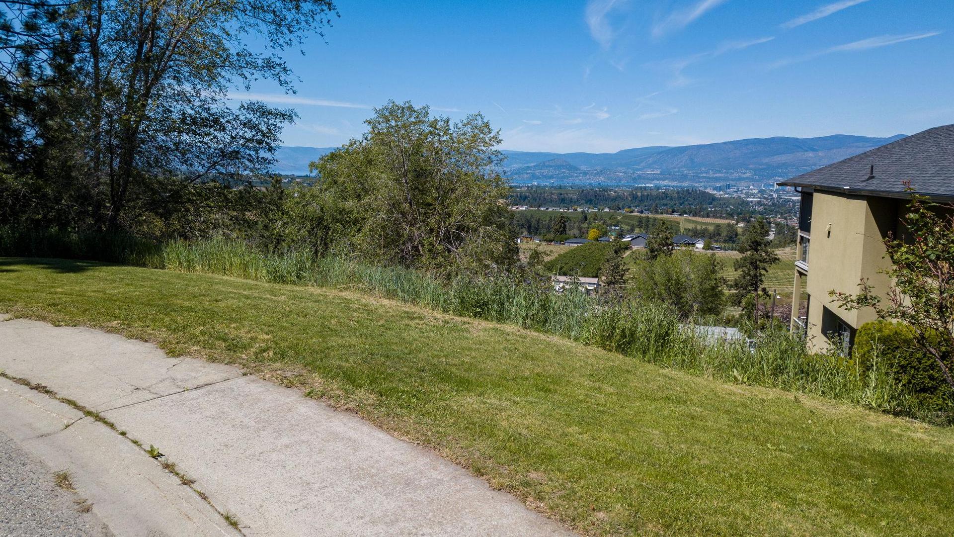 









952


Ackerman

Court,
Kelowna,







BC
V1X 7L2

