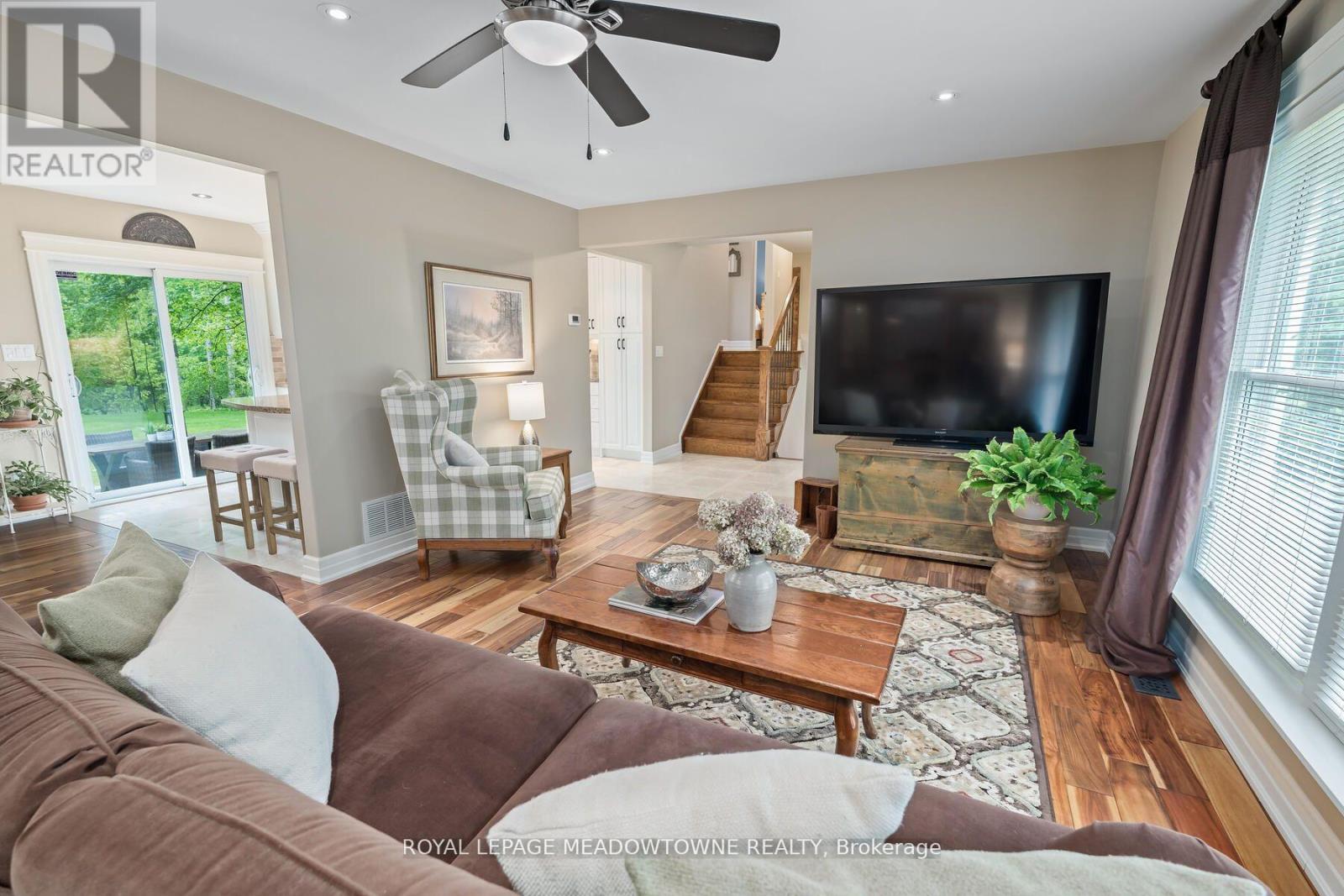 












13609 SIXTH LINE

,
Halton Hills,




Ontario
L0P1H0

