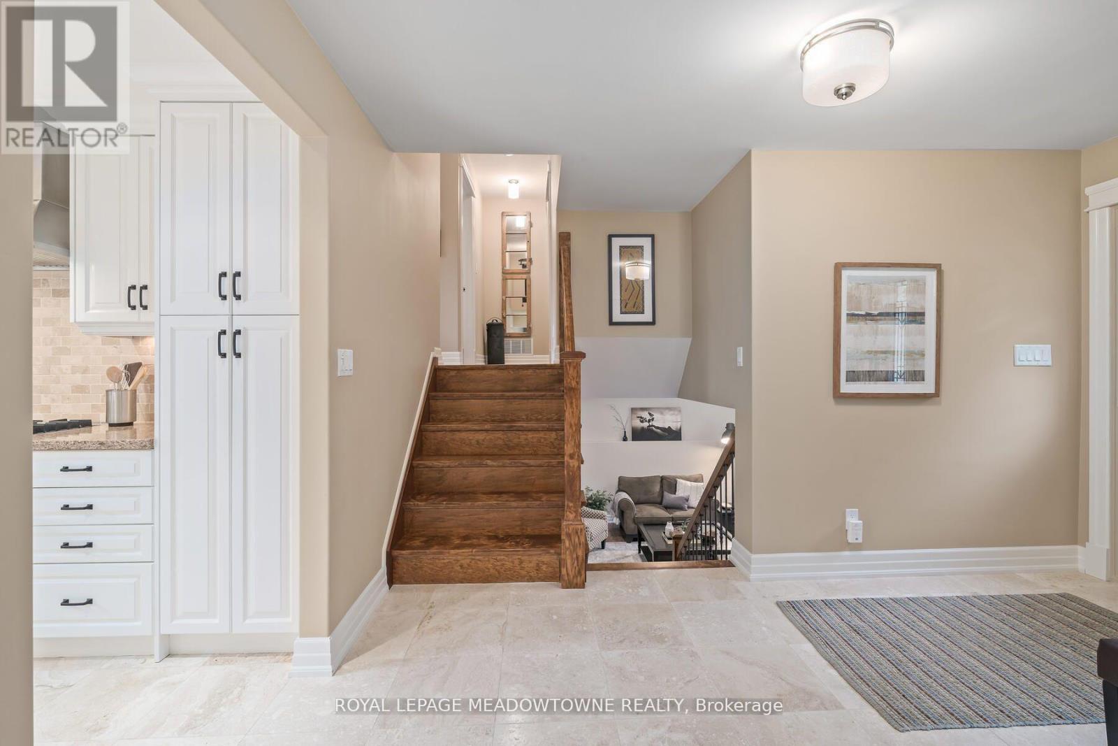 












13609 SIXTH LINE

,
Halton Hills,




Ontario
L0P1H0

