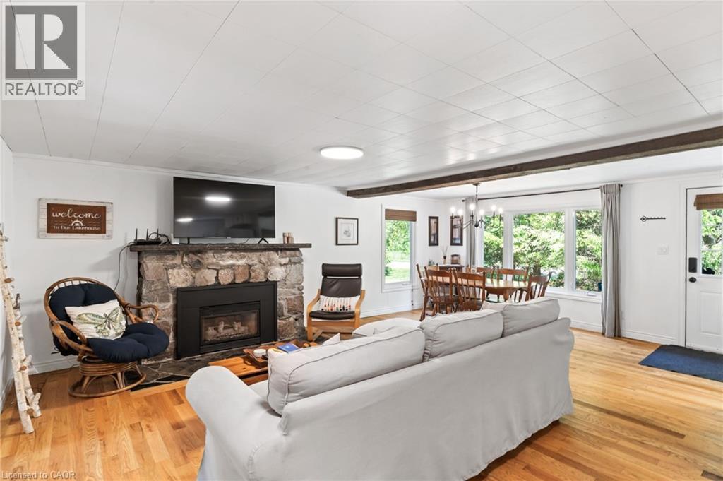 












282 WIDGEON COVE Road

,
Northern Bruce Peninsula,




Ontario
N0H2T0

