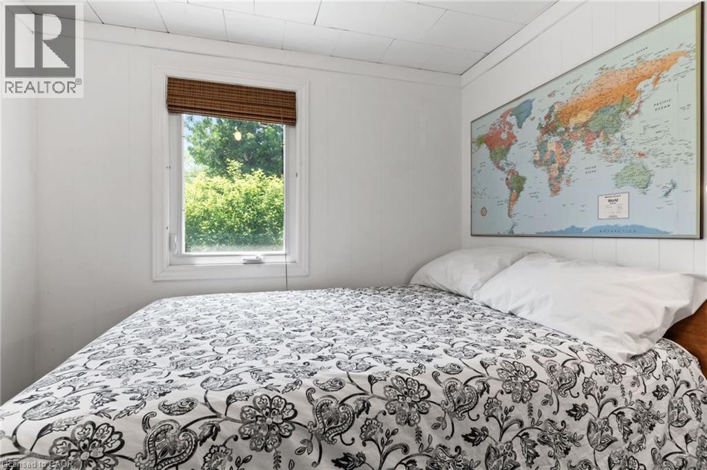 












282 WIDGEON COVE Road

,
Northern Bruce Peninsula,




Ontario
N0H2T0

