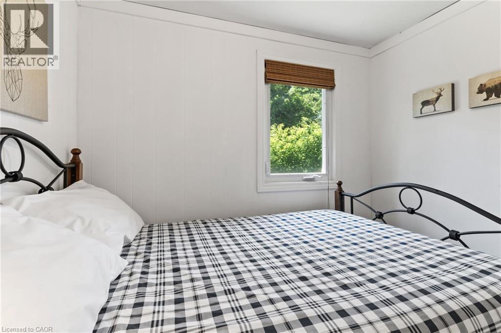 












282 WIDGEON COVE Road

,
Northern Bruce Peninsula,




Ontario
N0H2T0

