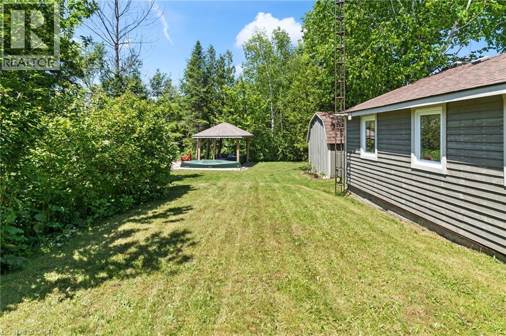 












282 WIDGEON COVE Road

,
Northern Bruce Peninsula,




Ontario
N0H2T0

