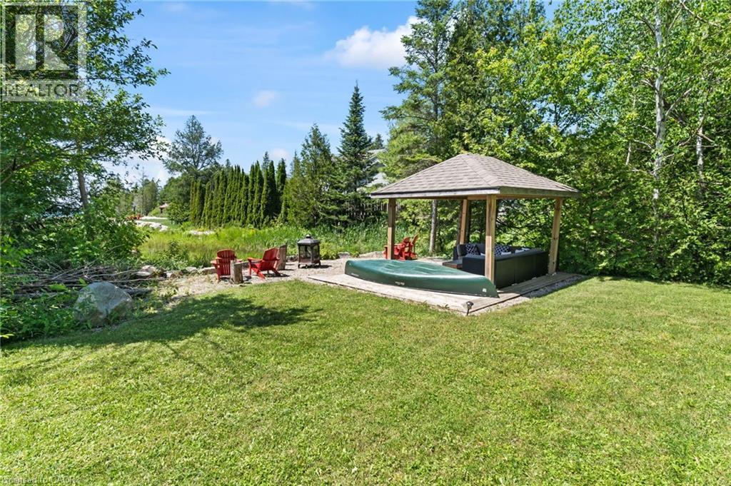 












282 WIDGEON COVE Road

,
Northern Bruce Peninsula,




Ontario
N0H2T0

