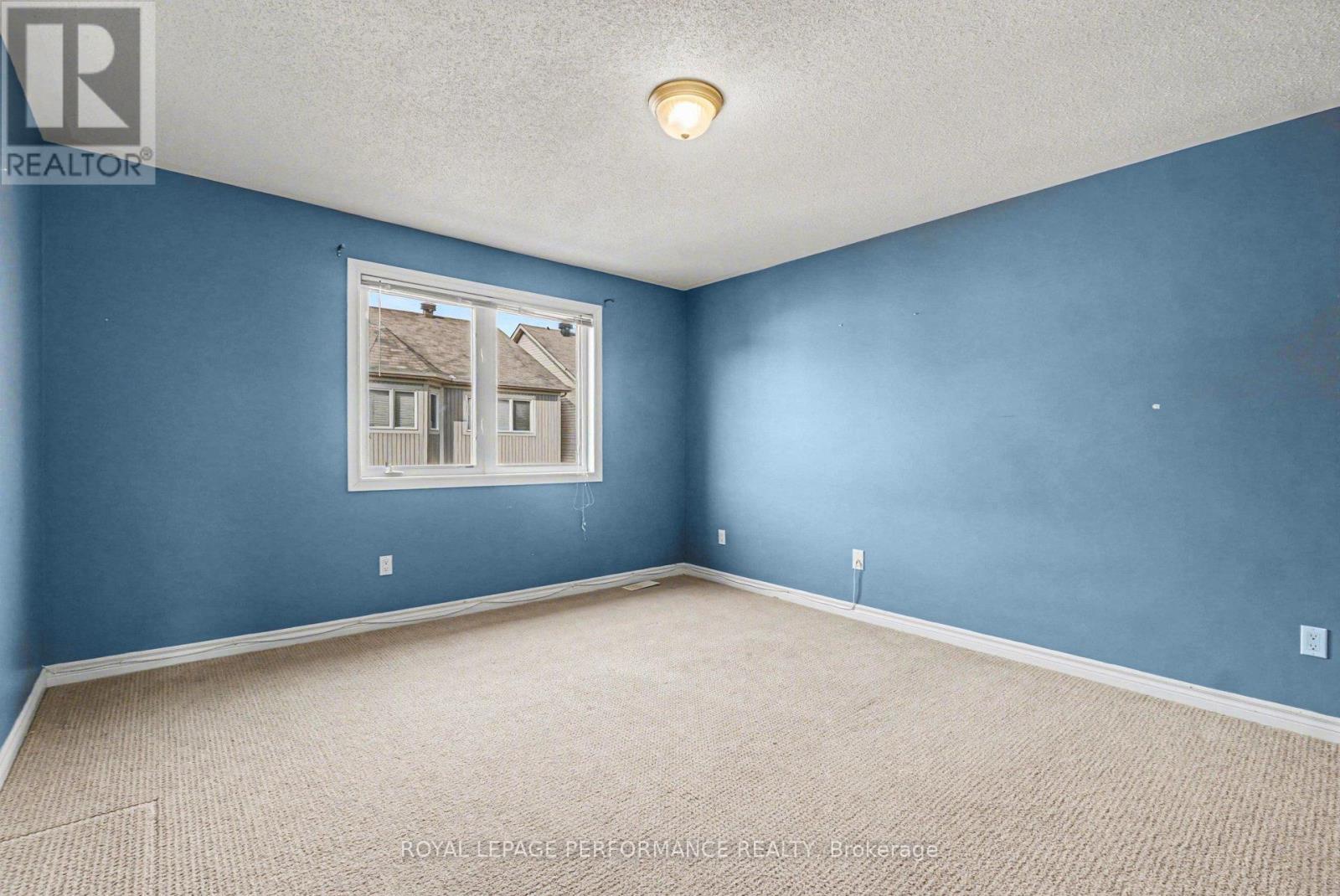 












2733 GRAND CANAL STREET

,
Ottawa,




Ontario
K2J0T1


