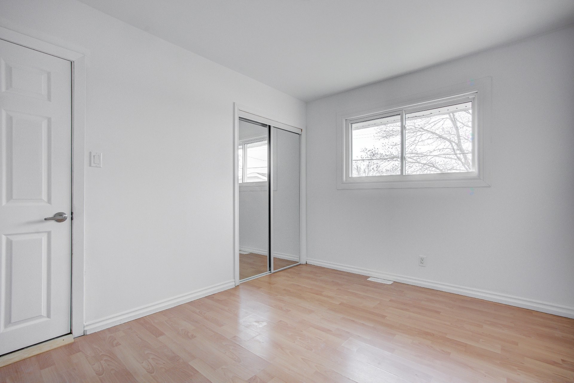 









348


Rue Duquette O.

,
Gatineau (Gatineau),




QC
J8P3A3

