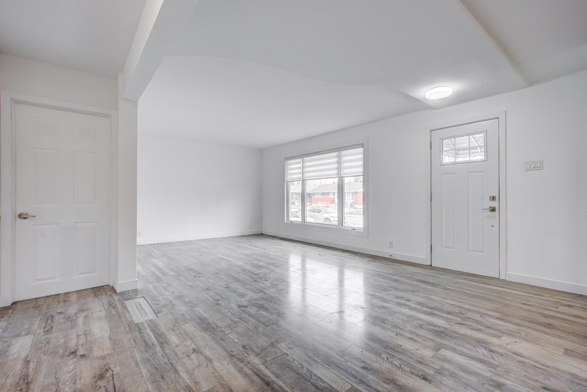 









348


Rue Duquette O.

,
Gatineau (Gatineau),




QC
J8P3A3

